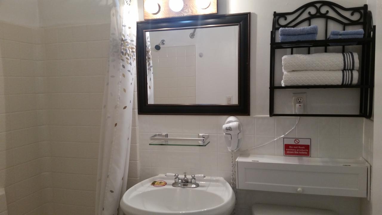 American Inn Motel Canon City Ngoại thất bức ảnh
